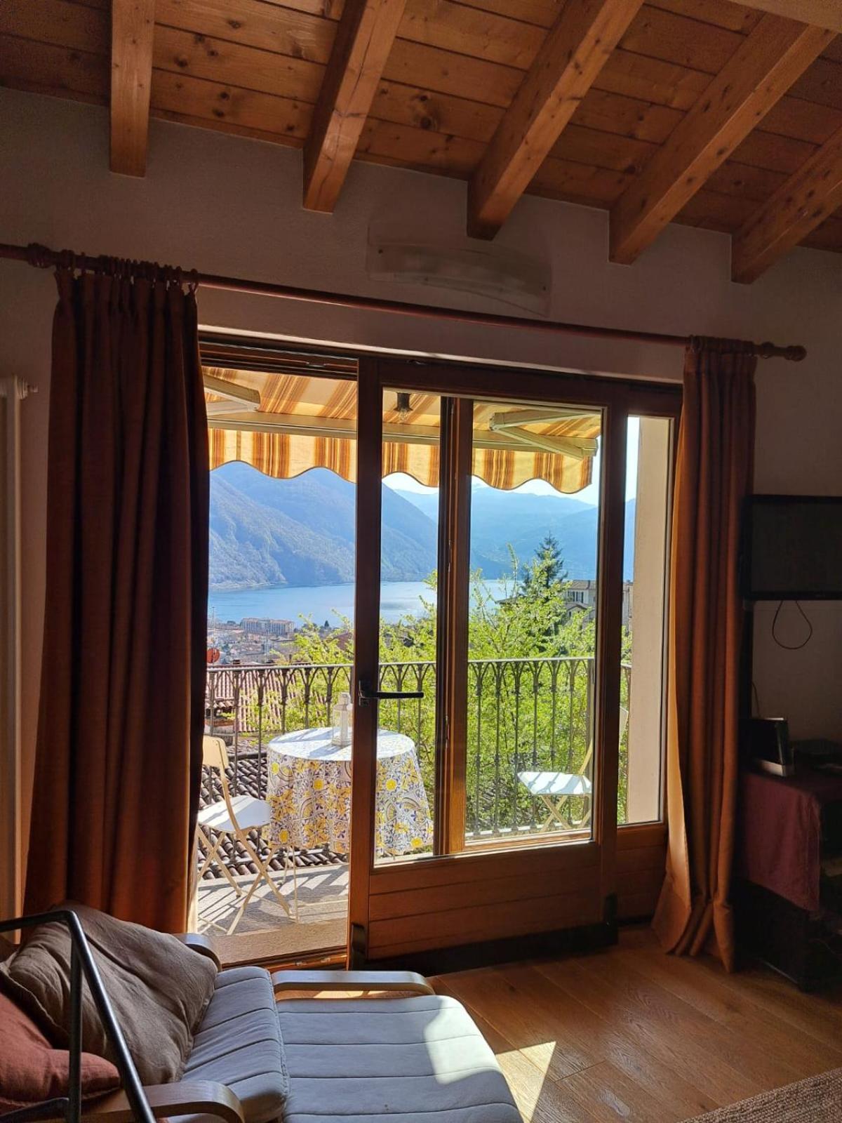 Casa Vista Lago E Giardino Порлецца Екстер'єр фото